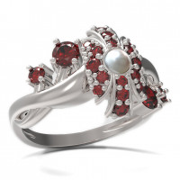 BG stříbrný prsten vsazena perla a granáty porhodiováno 537P