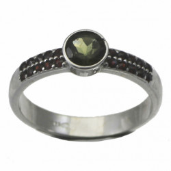 BG stříbrný prsten s kameny: český granát a vltavín porhodiováno 723I