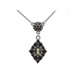 BG stříbrný náhrdelník s přírodním granátem a vltavínem porhodiováno 955